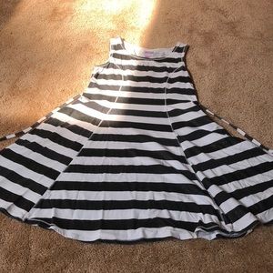 Girl’s casual dress